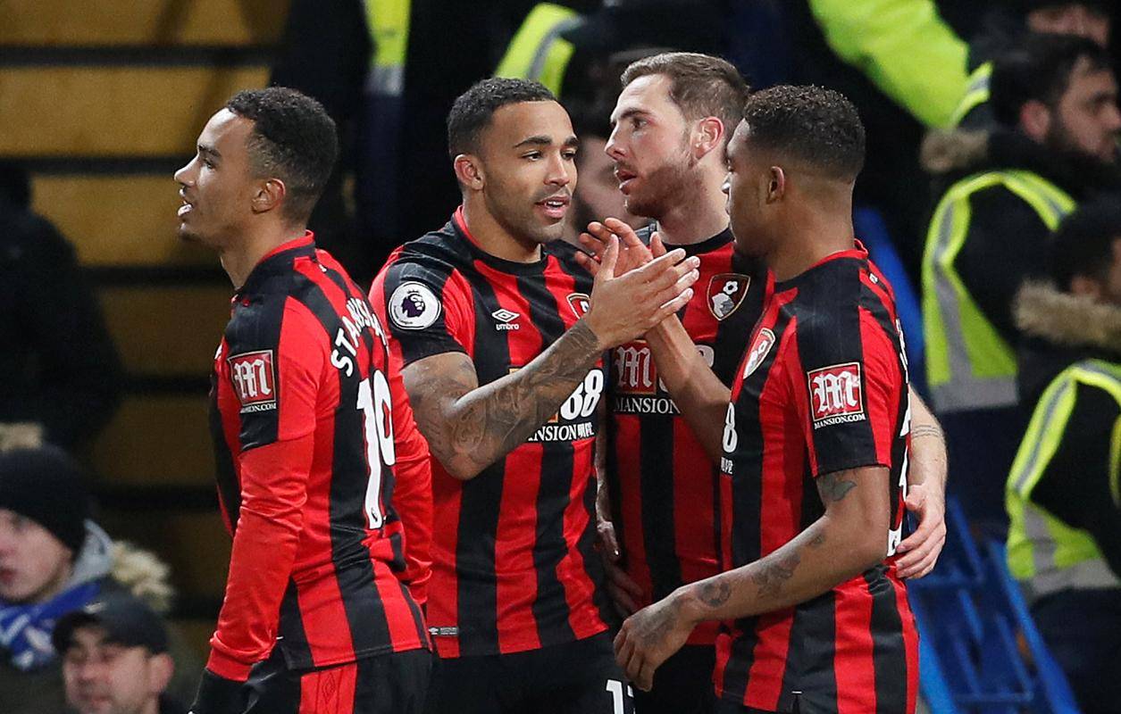 关于伯恩茅斯客场战平，保持在中游位置的信息