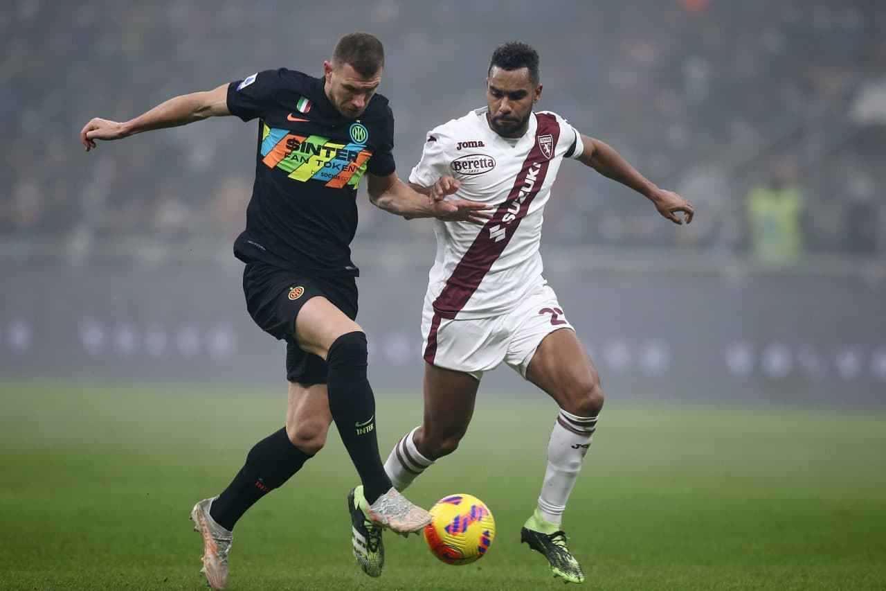 关于都灵遭遇球员伤缺，战绩出现明显下滑的信息