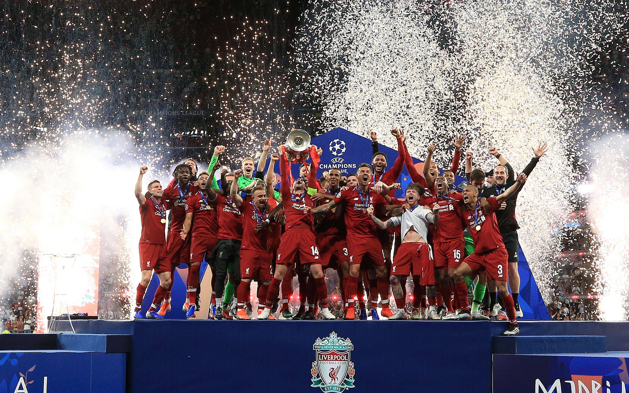 欧冠比赛出现世界级球员突破